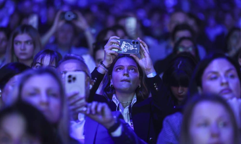 EFE/EPA/ANTONIO PEDRO SANTOS