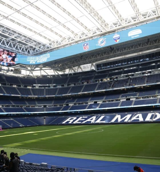 Vista del Bernabeu el pasado día 17 de enero cuando la Liga profesional de fútbol americano (NFL) anunció que los Miami Dolphins serán el 'equipo designado' (local) en el partido de ese campeonato que se disputará este año en el citado estadio. EFE/ Blanca Millez