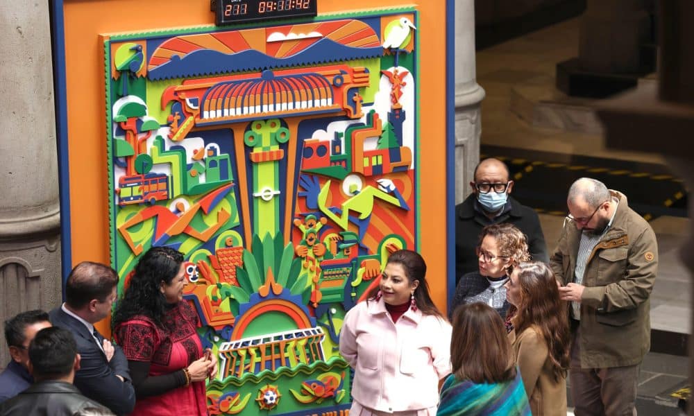 Fotografía cedida hoy, por el Gobierno de la Ciudad de México de la Jefa de Gobierno Clara Brugada (c) durante un acto protocolario en la Ciudad de México (México). EFE/Gobierno de la Ciudad de México/SOLO USO EDITORIAL/NO VENTAS/SOLO DISPONIBLE PARA ILUSTRAR LA NOTICIA QUE ACOMAPAÑA (CRÉDITO OBLIGATORIO)