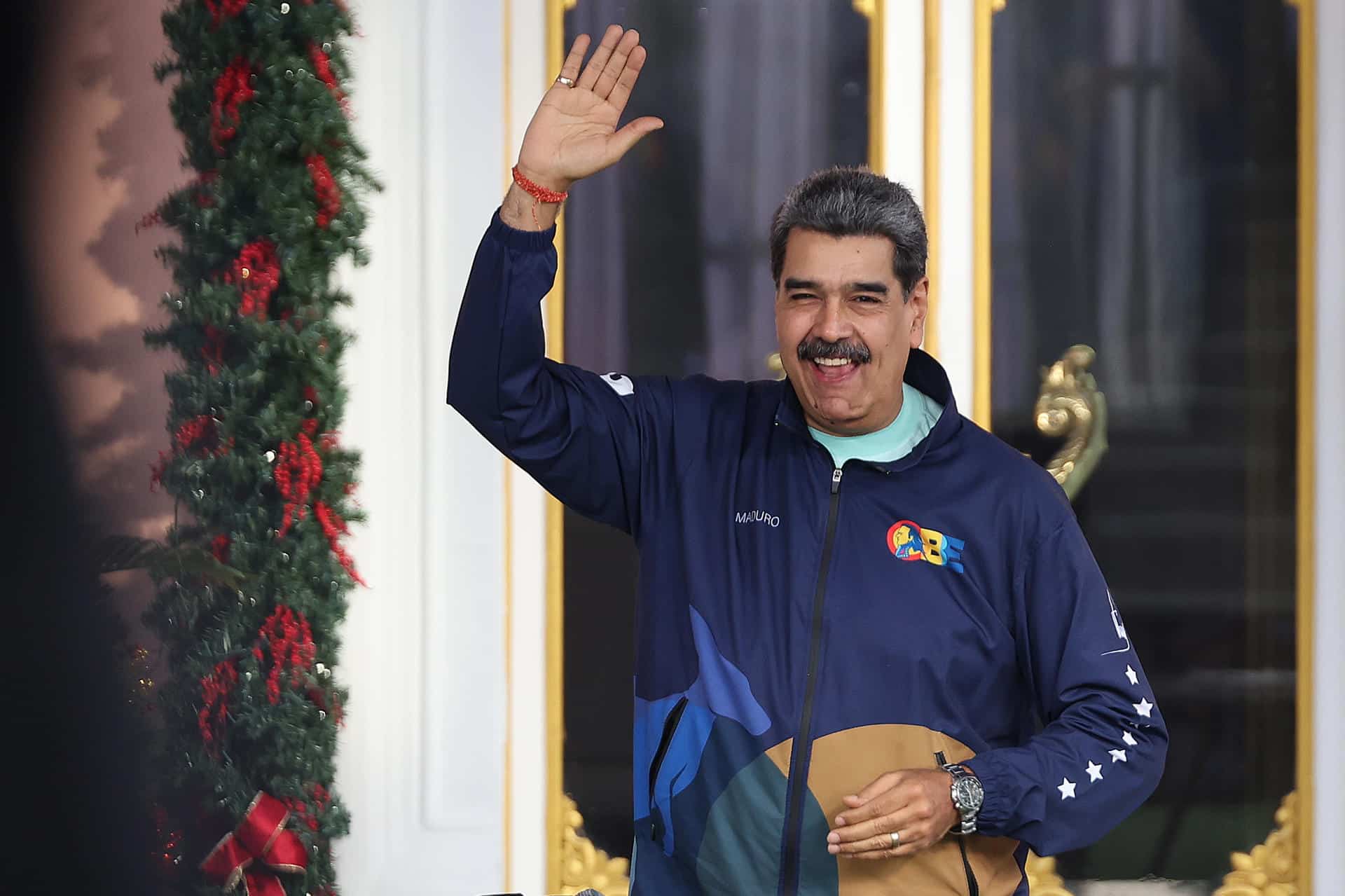El presidente de Venezuela, Nicolás Maduro, fue captado este 21 de noviembre, durante un acto en el palacio presidencial de Miraflores, en Caracas (Venezuela). EFE/Miguel Gutiérrez