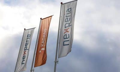 Fotografía de archivo de Banderas de Nexperia. EFE/EPA/MARCEL KRIJGSMAN