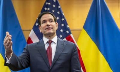 EFE/EPA/MARTIAL TREZZINI