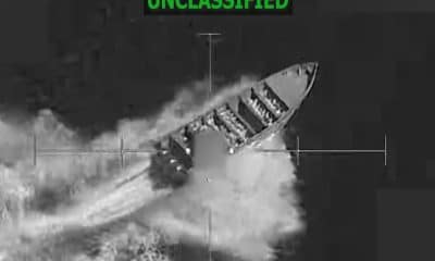 Captura de pantalla tomada de la cuenta oficial de X del Comando Sur de EE.UU @Southcom que muestra una lancha antes de ser impactada durante la Operación Lanza del Sur en aguas internacionales. EFE/ @southcom /SOLO USO EDITORIAL/ NO VENTAS/ SOLO DISPONIBLE PARA ILUSTRAR LA NOTICIA QUE ACOMPAÑA (CRÉDITO OBLIGATORIO)