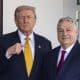 El presidente de Estados Unidos, Donald Trump, junto al primer ministro de Hungría, Viktor Orbán. EFE/Jim Lo Scalzo