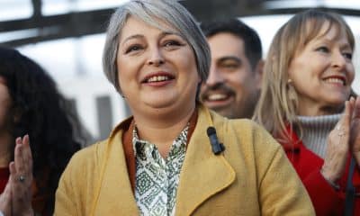 Fotografía de archivo de la candidata única de la izquierda y la centro-izquierda en Chile para las próximas elecciones presidenciales, Jeannette Jara, durante un acto proselitista, en Santiago de Chile. EFE/Elvis González