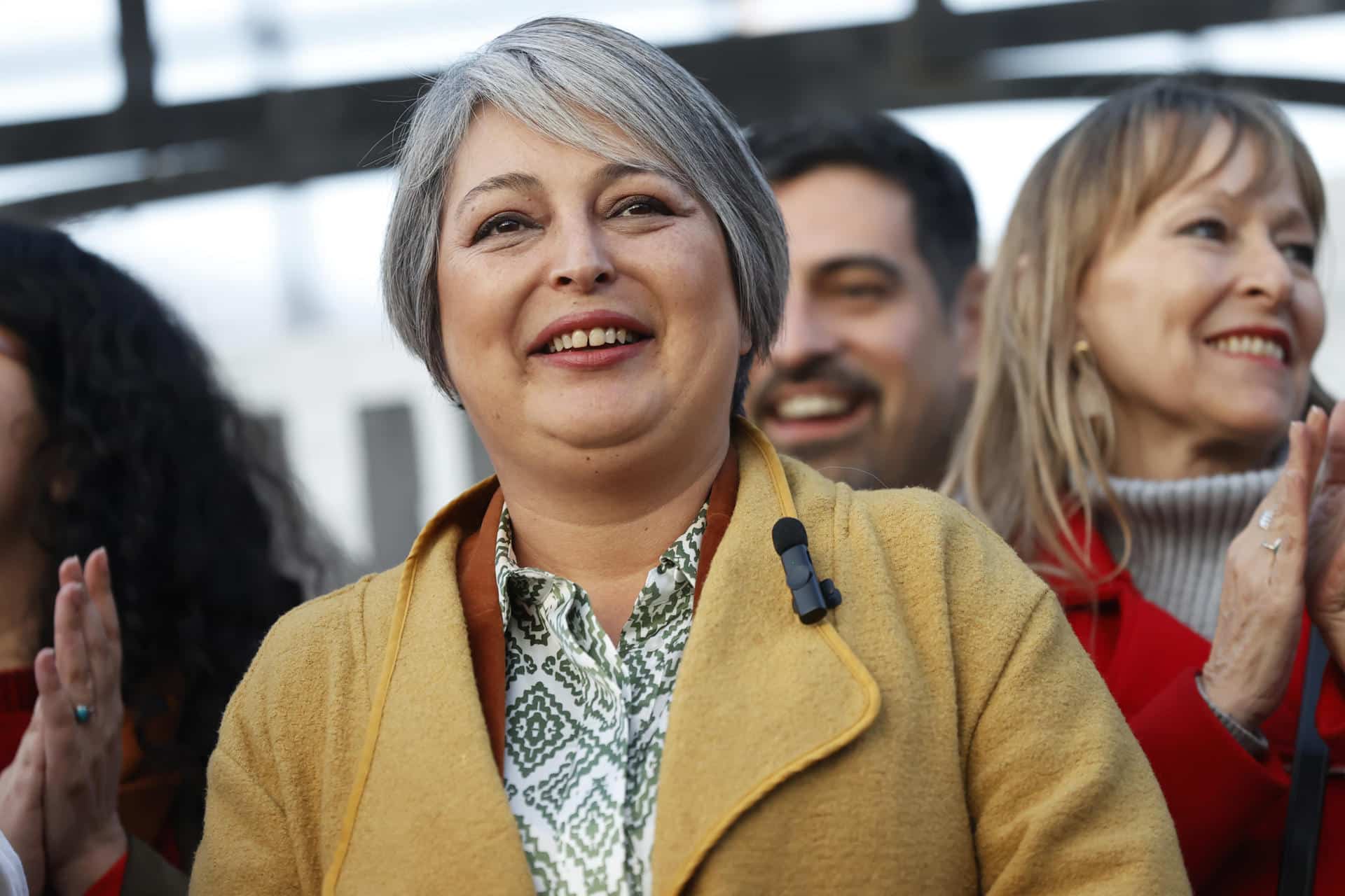 Fotografía de archivo de la candidata única de la izquierda y la centro-izquierda en Chile para las próximas elecciones presidenciales, Jeannette Jara, durante un acto proselitista, en Santiago de Chile. EFE/Elvis González
