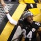 Fotografía tomada al exreceptor Antonio Brown en diciembre de 2017 durante su participación como jugador de los Steelers de Pittsburgh. EFE/EPA/JARED WICKERHAM