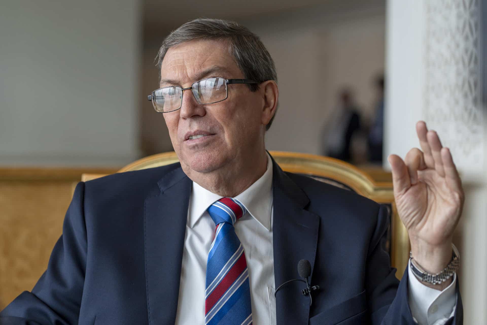 El canciller de Cuba, Bruno Rodríguez Parrilla, habla en una entrevista con EFE en Nueva York (Estados Unidos). Fotografía de archivo. EFE/ Ángel Colmenares