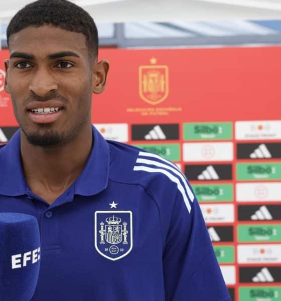 Foto de archivo de Cristhian Mosquera (Alicante, 2004) antes de disputar los Juegos Olímpicos de Paris 2024 con la selección española sub-21. EFE/ Zipi Aragón