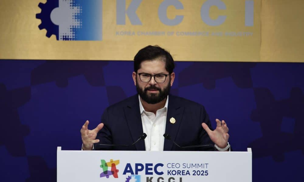El presidente de Chile, Gabriel Boric, en la APEC de Gyeongju. EFE/EPA/ANDRES MARTINEZ CASARES