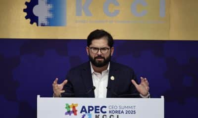 El presidente de Chile, Gabriel Boric, en la APEC de Gyeongju. EFE/EPA/ANDRES MARTINEZ CASARES