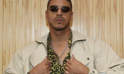 El cantante colombiano Manuel Medrano, posa durante una entrevista con EFE este martes, en el Palacio de los Deportes de la Ciudad de México (México). EFE/ Mario Guzmán