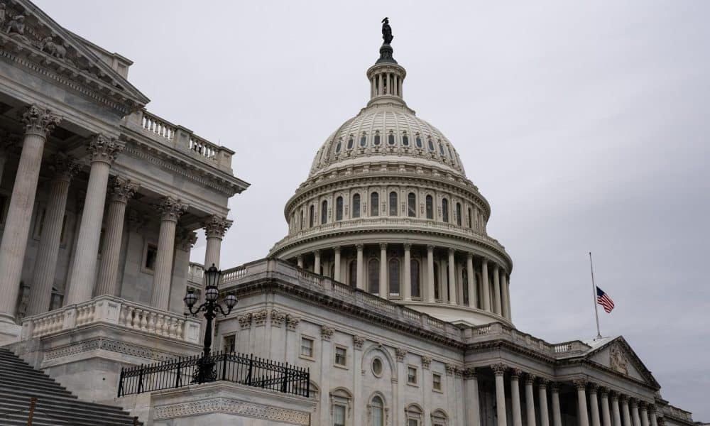 EFE/EPA/LUKE JOHNSON