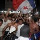 Aficionados de Panamá celebran este martes en las calles de la capital la clasificación de la selección de fútbol de su país al Mundial de 2026. EFE/ Carlos Lemos