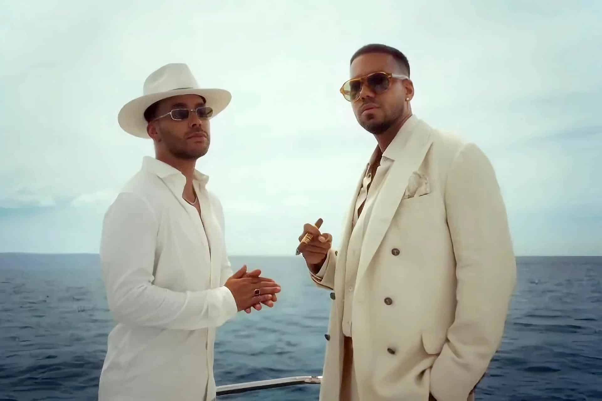 Captura de video cedida por Sony Music Latin que muestra a los cantantes Prince Royce (i) y Romeo Santos (d), durante el video de la canción 'Better late than never'. EFE/ Sony Music Latin /SOLO USO EDITORIAL/ NO VENTAS/ SOLO DISPONIBLE PARA ILUSTRAR LA NOTICIA QUE ACOMPAÑA (CRÉDITO OBLIGATORIO)