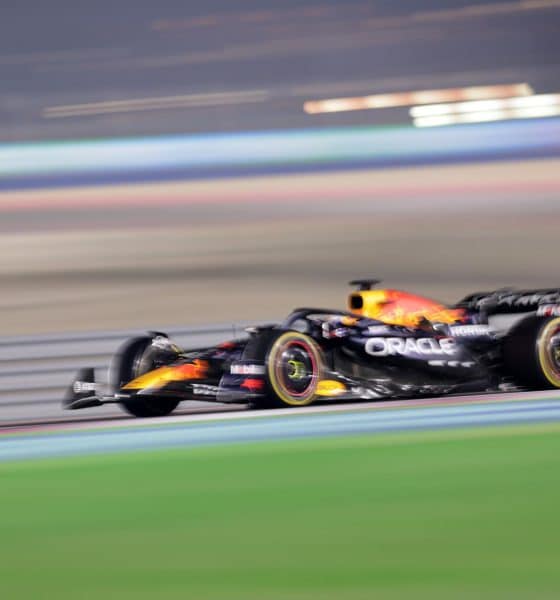 El piloto neerlandés de Red Bull Max Verstappen en el Gran Premio de Catar EFE/EPA/ALI HAIDER