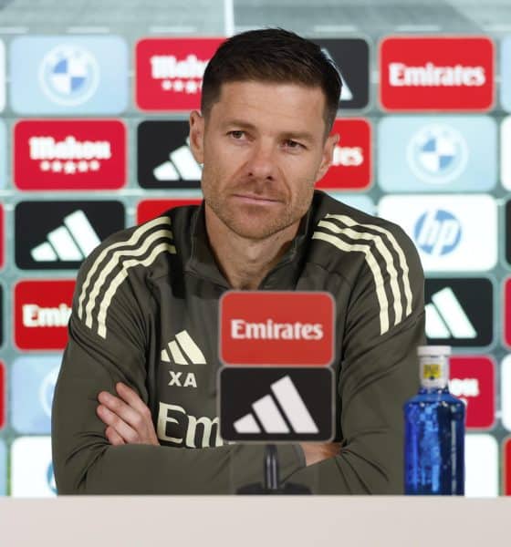 Xabi Alonso, entrenador del Real Madrid, en la rueda de prensa tras el entrenamiento de la plantilla en la Ciudad Deportiva de Valdebebas antes de la visita al Girona en la 14ª Jornada de LaLiga EA Sports, contestó a las declaraciones de Joan Laporta, presidente del FC Barcelona, en las que aseguraba que el conjunto blanco tiene barcelonitis y se refirió a estas como mensajes populistas que caen para su parroquia. EFE/Real Madrid/Helios de la Rubia -SOLO USO EDITORIAL/SOLO DISPONIBLE PARA ILUSTRAR LA NOTICIA QUE ACOMPAÑA (CRÉDITO OBLIGATORIO)-