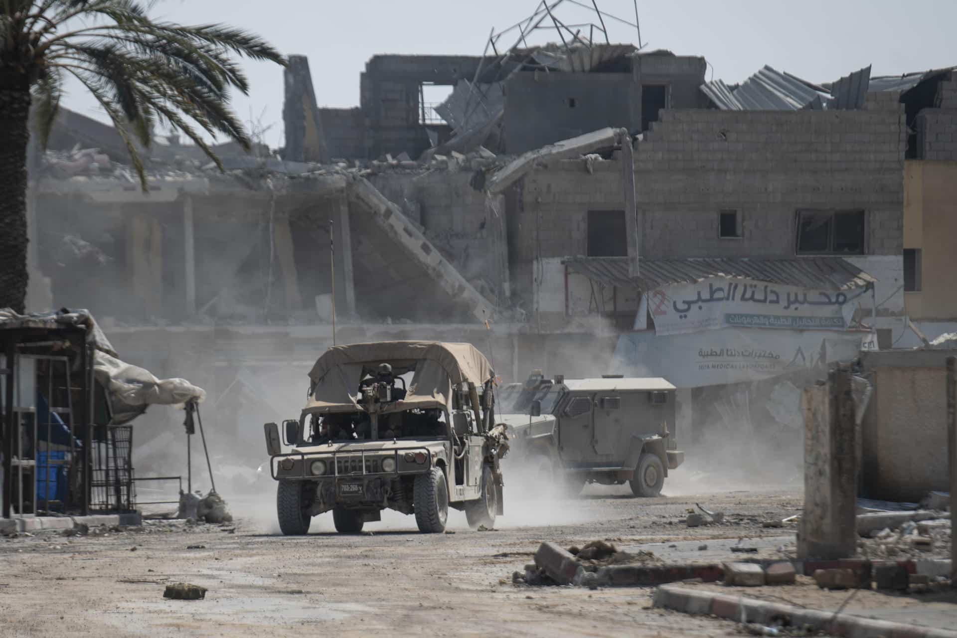 Edificios dañados en Jan Yunis en una imagen reciente. EFE/Magda Gibelli