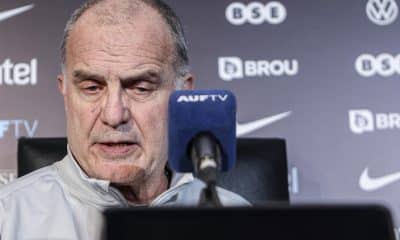 El seleccionador de Uruguay, Marcelo Bielsa, respondió este jueves a las críticas recibidas tras la goleada por 5-1 que le propinó Estados Unidos en un partido amistoso jugado el 18 de noviembre. EFE/ Gaston Britos