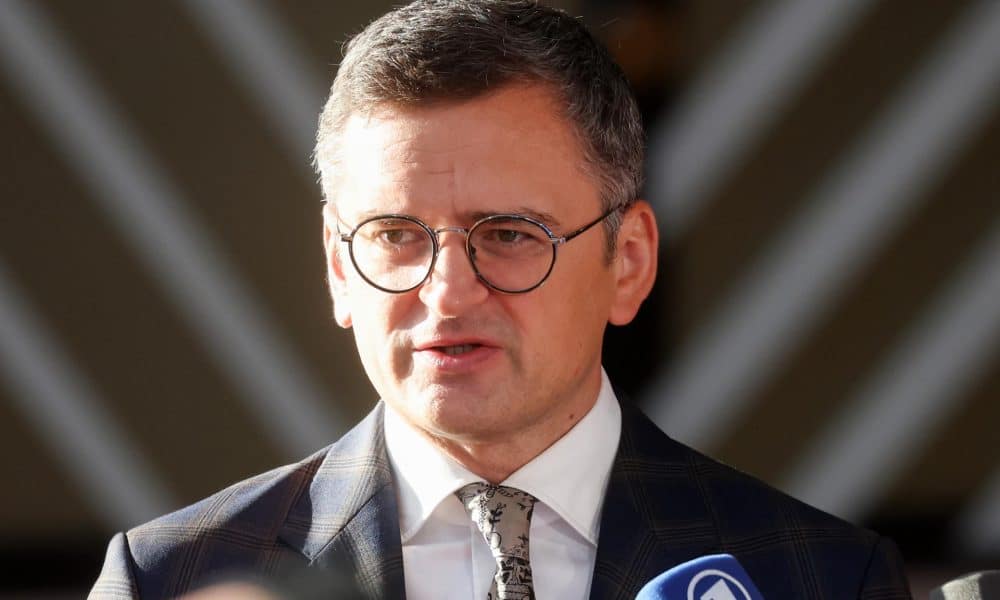 Imagen de archivo del ministro ucraniano para la Reconstrucción, Oleksí Kuleba. EFE/EPA/OLIVIER HOSLET