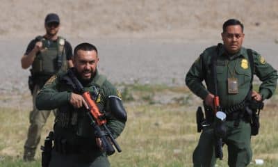 Una intensa movilización policial se registró entre jueves y viernes en la franja fronteriza entre Ciudad Juárez, Chihuahua (México) y El Paso, Texas (EE.UU.) tras reportes de ataques armados contra agentes de la Oficina de Aduanas y Protección Fronteriza de Estados Unidos (CBP, en inglés), confirmaron hoy autoridades locales. fotografía de archivo. EFE/Luis Torres