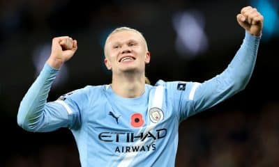 El jugador noruego Erling Haaland celebra un gol durante el partido de la Premier League que han jugado Manchester City y AFC Bournemouth, en Manchester, Reino Unido. EFE/EPA/ADAM VAUGHAN