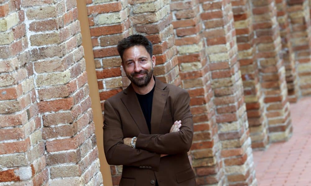 Imagen del compositor y director de orquesta catalán Marc Timón durante su entrevista con EFE. EFE/ Quique Garcia