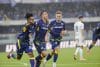 El jugador del Hellas Verona Giovane (2-I) celebra un gol durante el partido de la Serie A que han jugado Hellas Verona FC e Inter FC en el Stadio Marcantonio Bentegodi en Verona, Italia. EFE/EPA/EMANUELE PENNACCHIO