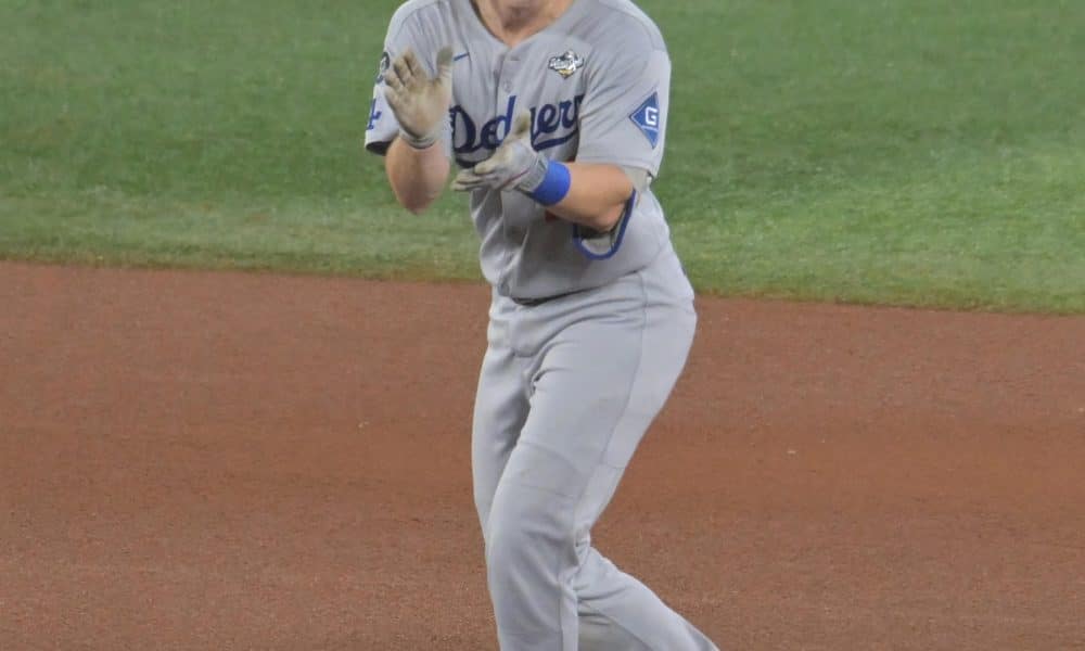 Will Smith celebra este sábado en Toronto la conquista por segundo año consecutivo de los Dodgers de Los Angeles de la Serie Mundial. EFE/EPA/EDUARDO LIMA