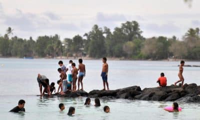 Imagen de archivo de niños jugando en Funafuti, Tuvalu,(Australia). EFE/EPA/MICK TSIKAS AUSTRALIA AND NEW ZEALAND OUT[AUSTRALIA AND NEW ZEALAND OUT]