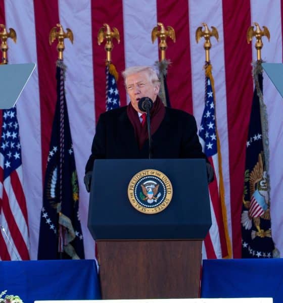 EFE/EPA/AARON SCHWARTZ