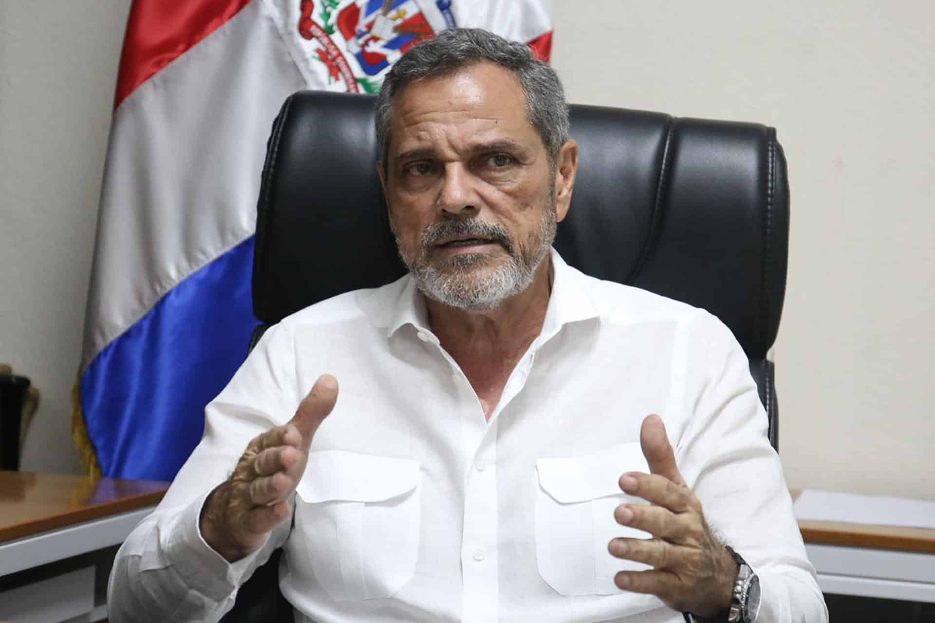 Fotografía cedida por la Dirección del Comisionado de Béisbol dominicano, Junior Noboa, quien ha declarado en una entrevista con EFE las nuevas medidas para hacer más transparente el deporte rey en este país. EFE/ Dirección del Comisionado de Béisbol  /CRÉDITO OBLIGATORIO.