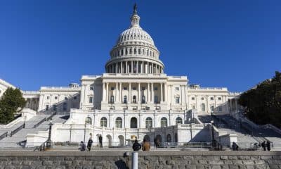 EFE/EPA/JIM LO SCALZO