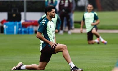 Raúl Jiménez de la selección mexicana de fútbol participa en un entrenamiento en el Centro de Alto Rendimiento en Ciudad de México (México). Fotografía de archivo. EFE/Sáshenka Gutiérrez