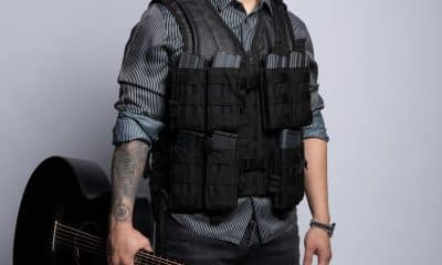 Fotografía cedida por The 3 Collective del cantautor mexicoestadounidense Régulo Caro quien lanzó su último disco 'Carpe Diem (Full Experience)'. EFE/ The 3 Collective