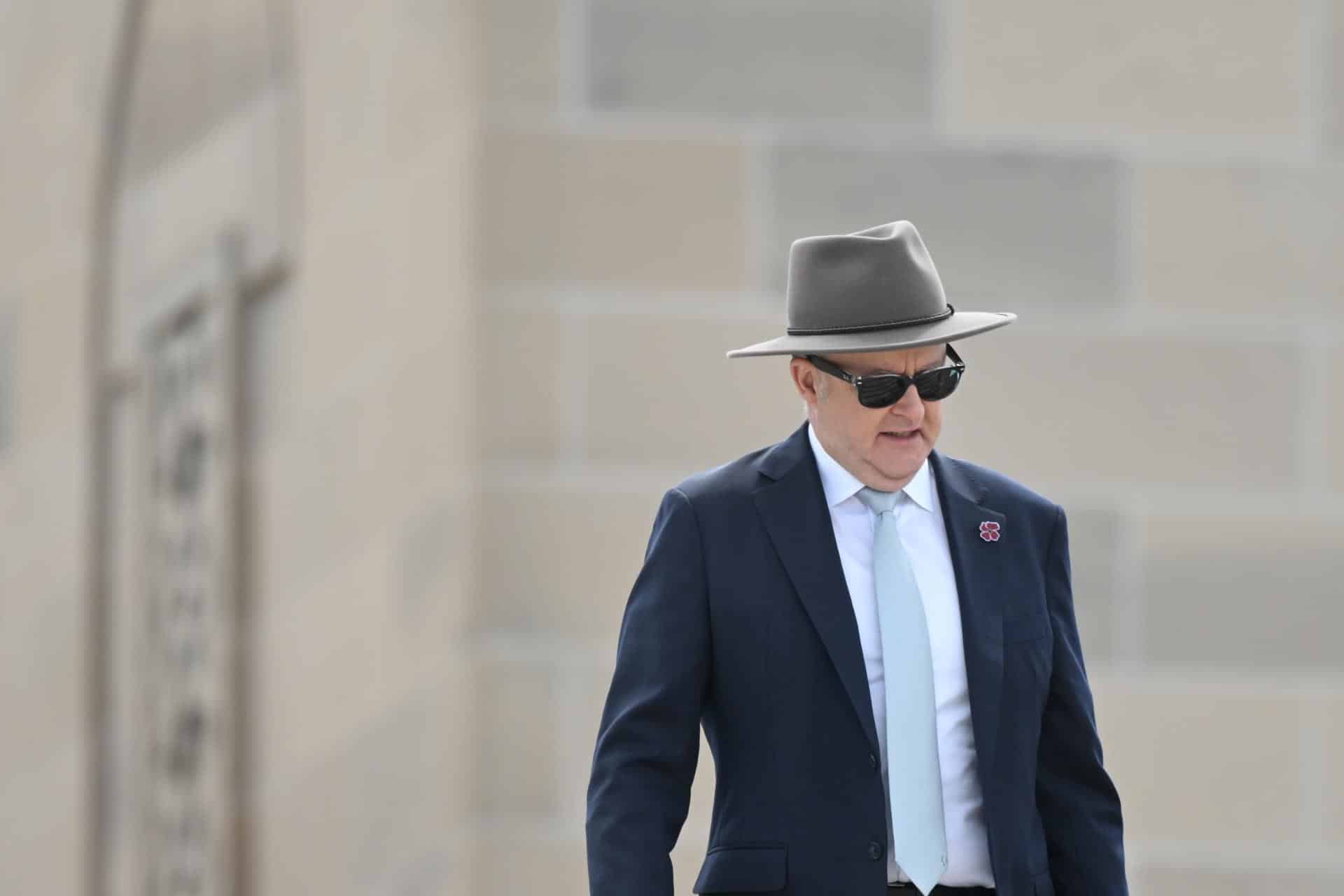 Imagen de archivo tomada en Camberra, Australia, el 11 de noviembre de 2025 que muestra al primer ministro australiano, Anthony Albanese. EFE/EPA/LUKAS COCH NO ARCHIVING AUSTRALIA AND NEW ZEALAND OUT