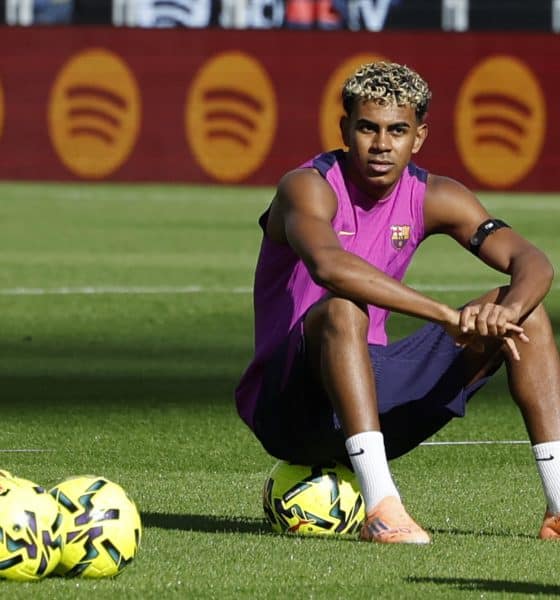 Fotografía de archivo del jugador del FC Barcelona Lamine Yamal. EFE/Alberto Estévez