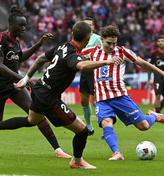 Julián Álvarez, durante el partido contra el Sevilla. EFE/ Fernando Villar
