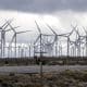Imagen reciente de torres eólicas en Mojave, California, USA. EFE/EPA/CRISTOBAL HERRERA-ULASHKEVICH