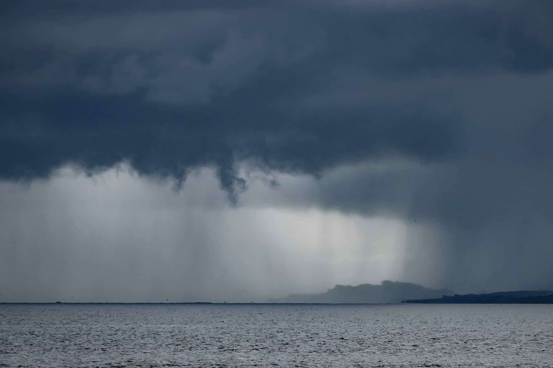 Fotografía del océano Pacífico en la provincia de Puntarenas (Costa Rica). EFE/ Jeffrey Arguedas/Archivo