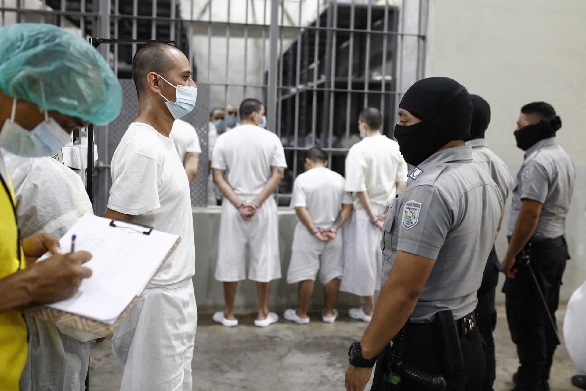 Casi ningún enviado a CECOT cometió delitos graves