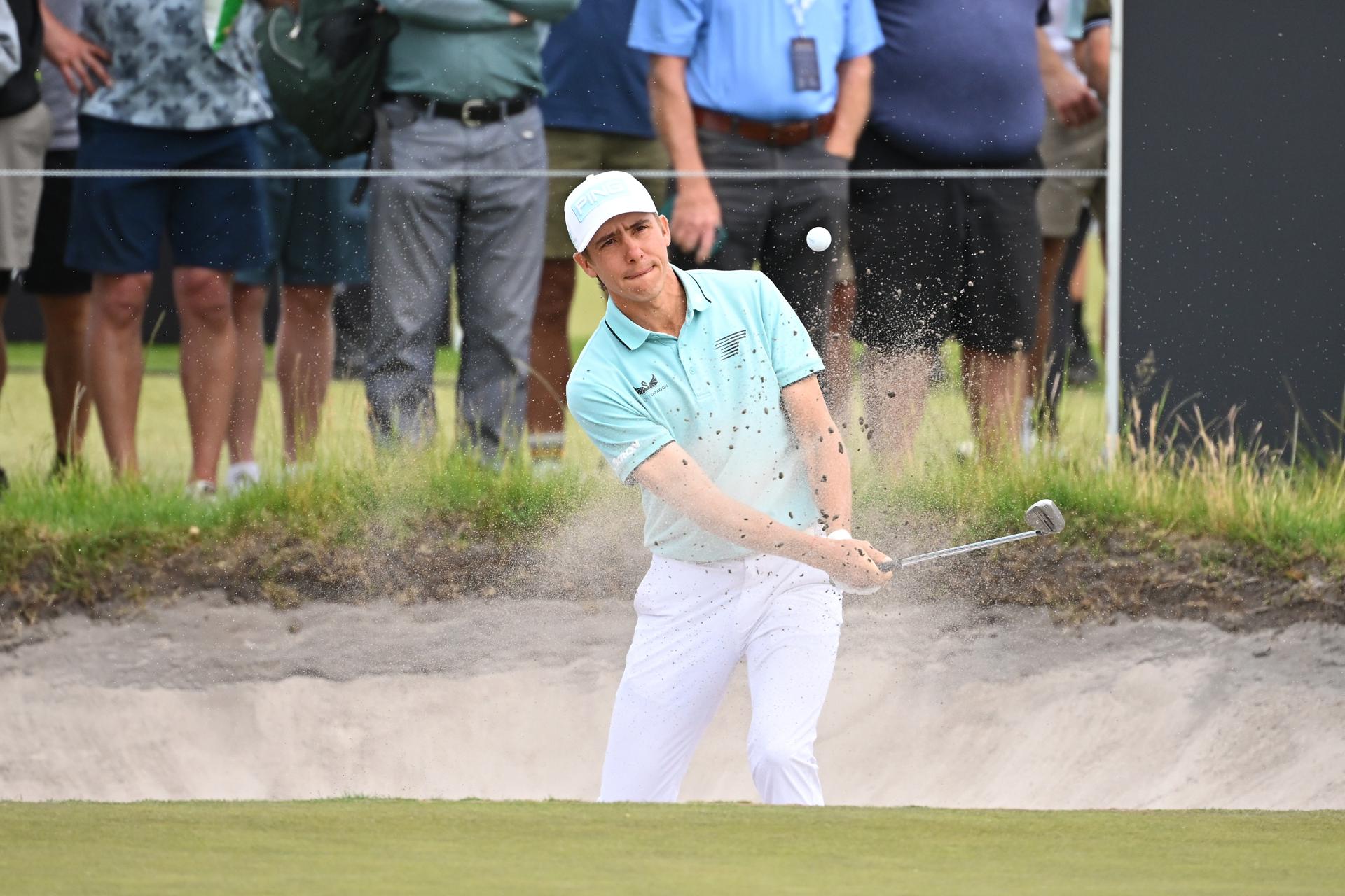 El mexicano Carlos Ortiz durante el Abierto de Australia de golf, este viernes. EFE/EPA/JAMES ROSS AUSTRALIA AND NEW ZEALAND OUT