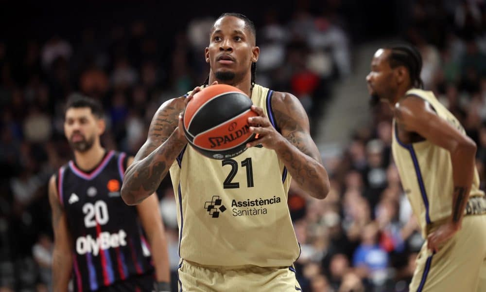 William Clyburn (C) del Barcelona en una fotografía de archivo de esta temporada. EFE/EPA/CHRISTOPHE PETIT TESSON