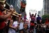 Mujeres participan en la manifestación 'Mujeres Vivas' en la avenida Paulista este domingo, en Sao Paulo (Brasil). EFE/ Isaac Fontana