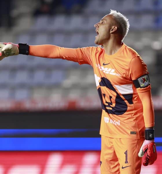 Fotografía de archivo donde aparece Keylor Navas de Pumas. EFE /David Martínez Pelcastre