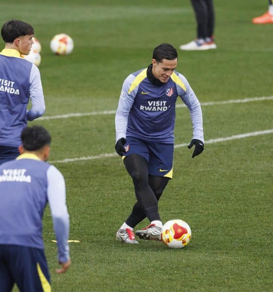 Raspadori, durante el entrenamiento de este martes. EFE/Rodrigo Jiménez