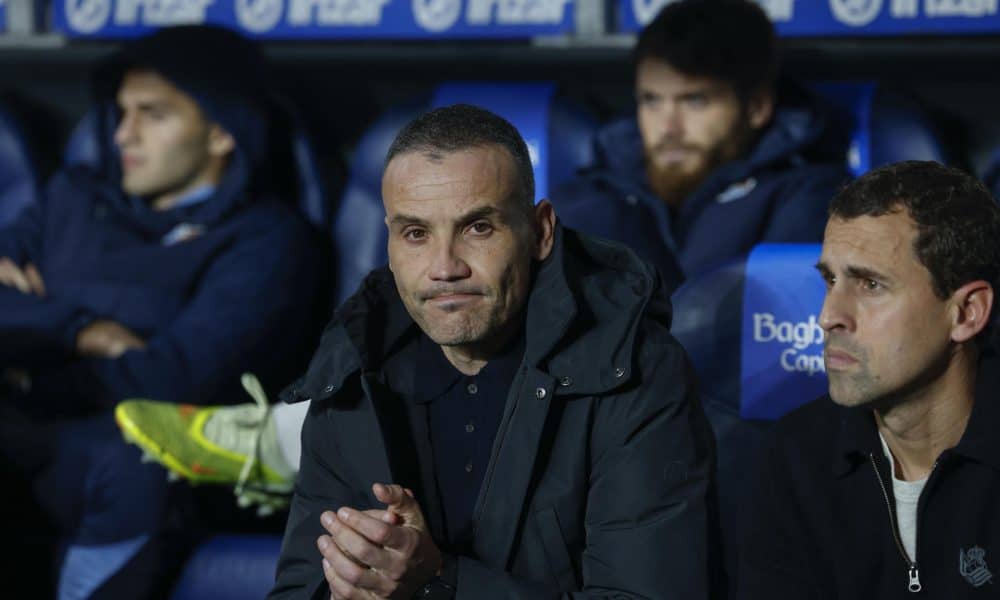 El ya exentrenador de la Real Sociedad, Sergio Francisco, antes del partido de LaLiga entre la Real Sociedad y el Girona en el estadio Reale Arena. EFE/ Javier Etxezarreta