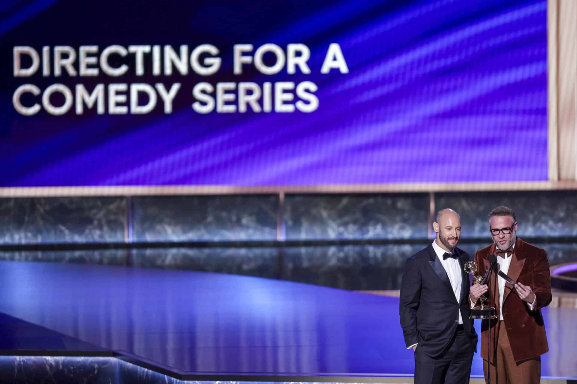Fotografía de archivo del director canadiense Seth Rogen (derecha) y el guionista canadiense Evan Goldberg (izquierda) de la serie de comedia 'The Studio' . EFE/EPA/ALLISON DINNER
