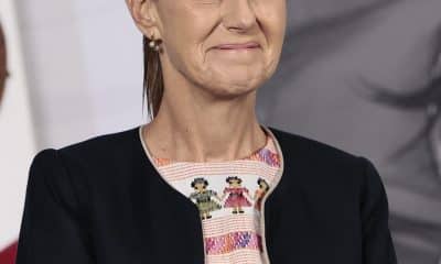 La presidenta de México, Claudia Sheinbaum, participa en una rueda de prensa este jueves, en el Palacio Nacional de Ciudad de México (México). EFE/ José Méndez