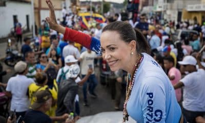 Fotografía de archivo que muestra a la líder opositora, Maria Corina Machado, en un acto de campaña el 17 de julio del 2024 en Guanare (Venezuela). EFE/ Miguel Gutiérrez/ ARCHIVO